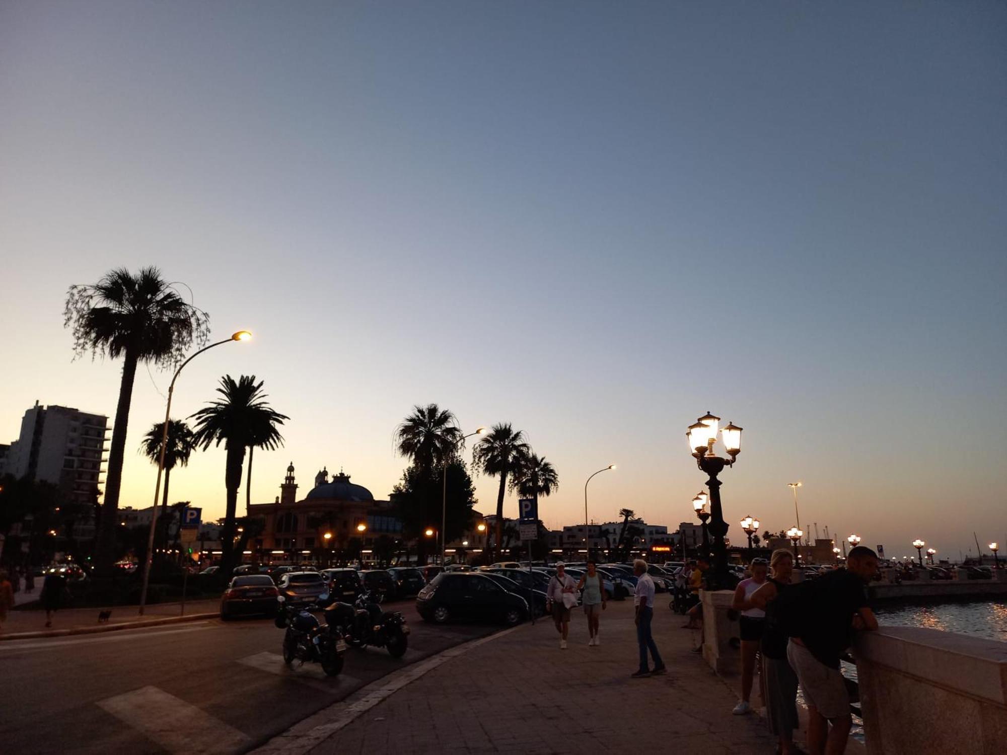 Sole Amare Guest House Bari Exterior photo